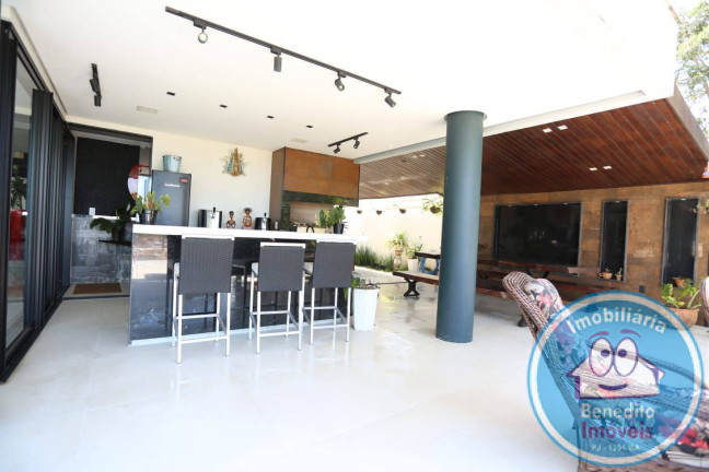 Imagem Casa à Venda, 391 m² em Porto Seguro Imagem Casa à Venda, 391 m² em Porto Seguro