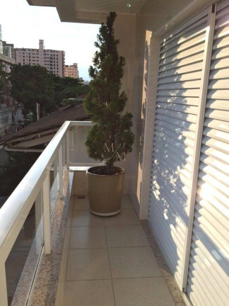 Casa com 4 Quartos à Venda, 190 m² em Embaré - Santos