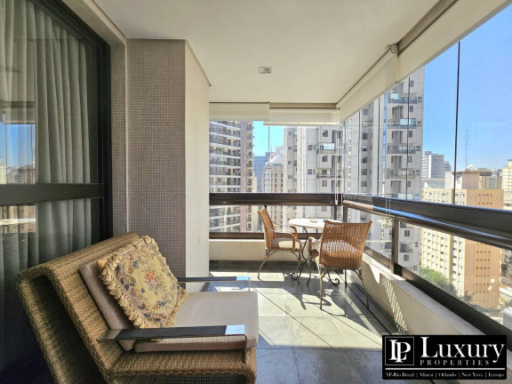 Imagem Apartamento com 3 Quartos à Venda, 162 m² em Moema - São Paulo