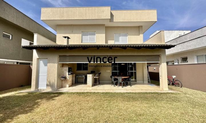 Imagem Casa com 4 Quartos à Venda, 287 m² em Jardins Valência - Goiânia Imagem Casa com 4 Quartos à Venda, 287 m² em Jardins Valência - Goiânia