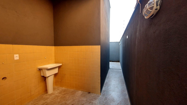 Imagem Casa com 2 Quartos à Venda, 73 m² em Jardim Imperador - Peruíbe Imagem Casa com 2 Quartos à Venda, 73 m² em Jardim Imperador - Peruíbe