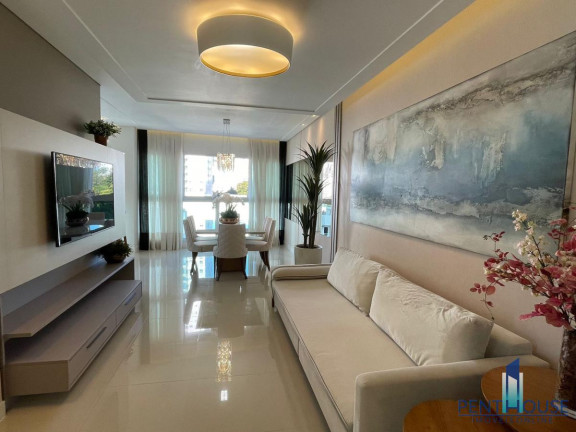 Apartamento com 3 Quartos à Venda, 197 m² em Pioneiros - Balneário Camboriú