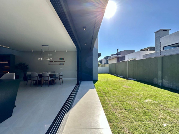 Imagem Casa de Condomínio com 4 Quartos à Venda, 220 m² em Xangri-la - Xangri-lá