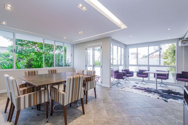 Imagem Imóvel com 2 Quartos à Venda, 98 m² em Bela Vista - Porto Alegre Imagem Imóvel com 2 Quartos à Venda, 98 m² em Bela Vista - Porto Alegre
