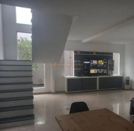 Imagem Casa com 3 Quartos à Venda, 240 m² em Vargem Grande - Rio De Janeiro Imagem Casa com 3 Quartos à Venda, 240 m² em Vargem Grande - Rio De Janeiro