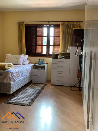 Imagem Sobrado com 3 Quartos à Venda, em Vila Pires - Santo André Imagem Sobrado com 3 Quartos à Venda, em Vila Pires - Santo André