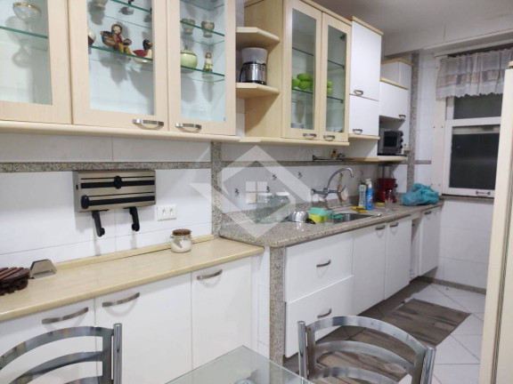 Imagem Apartamento com 3 Quartos à Venda, 165 m² em Copacabana - Rio De Janeiro Imagem Apartamento com 3 Quartos à Venda, 165 m² em Copacabana - Rio De Janeiro