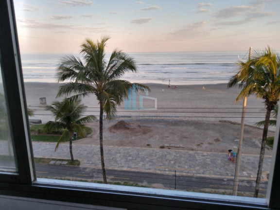 Imagem Kitnet com 1 Quarto à Venda, 30 m² em Imperador - Praia Grande