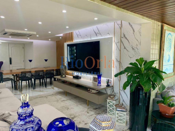 Imagem Apartamento com 4 Quartos à Venda, 143 m² em Barra Da Tijuca - Rio De Janeiro