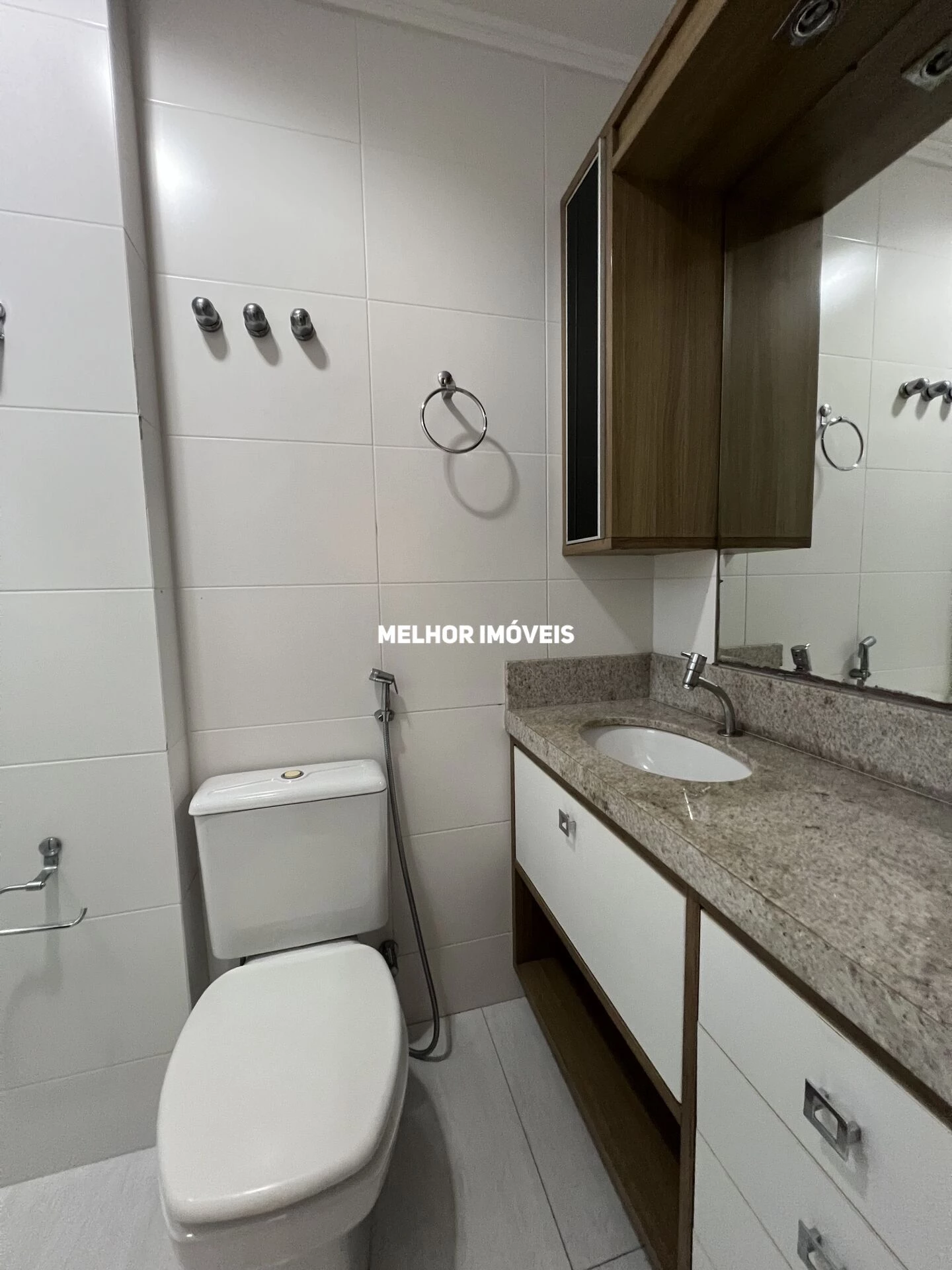 Imagem Apartamento com 2 Quartos à Venda, 100 m² em Centro - Balneário Camboriú Imagem Apartamento com 2 Quartos à Venda, 100 m² em Centro - Balneário Camboriú