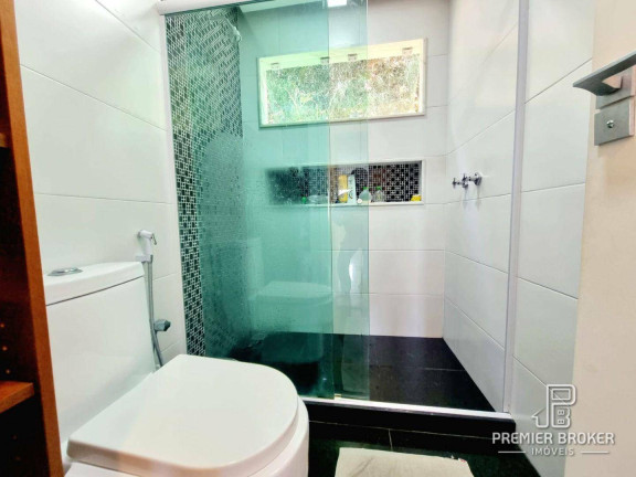 Imagem Casa com 3 Quartos à Venda, 183 m² em Parque Do Imbui - Teresópolis Imagem Casa com 3 Quartos à Venda, 183 m² em Parque Do Imbui - Teresópolis