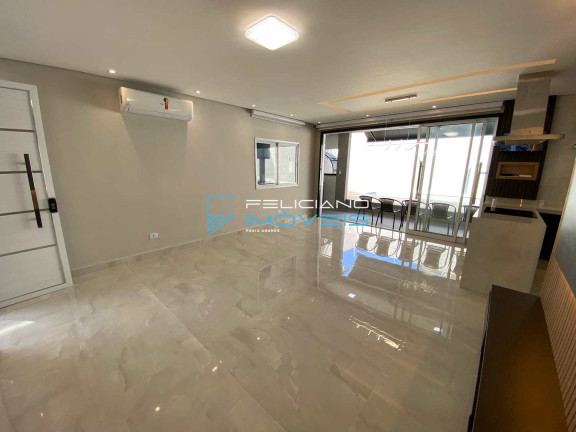 Casa com 3 Quartos à Venda, 200 m² em Ocian - Praia Grande