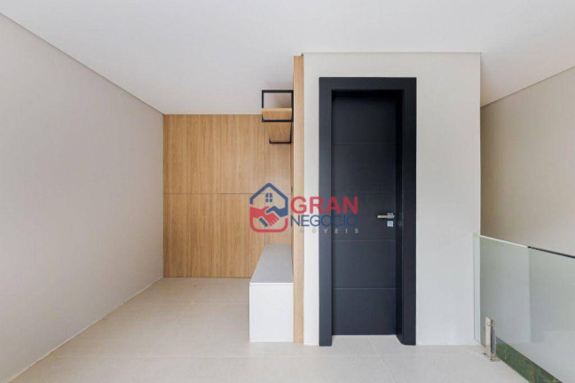 Imagem Casa com 3 Quartos para Alugar, 172 m² em Santa Felicidade - Curitiba Imagem Casa com 3 Quartos para Alugar, 172 m² em Santa Felicidade - Curitiba