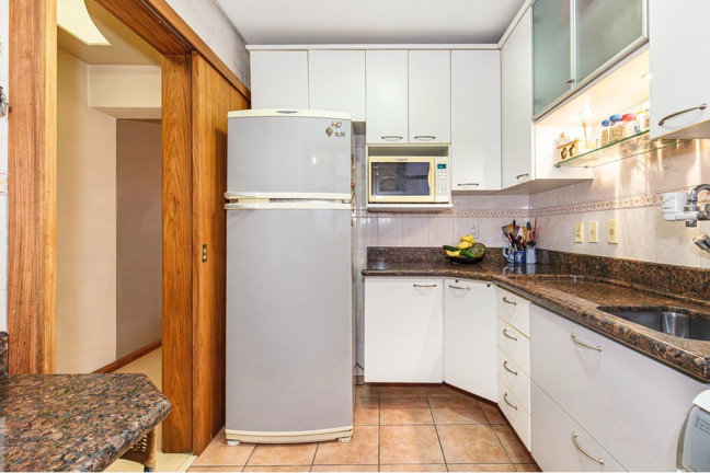 Imagem Apartamento com 1 Quarto à Venda, 77 m² em Bom Fim - Porto Alegre Imagem Apartamento com 1 Quarto à Venda, 77 m² em Bom Fim - Porto Alegre