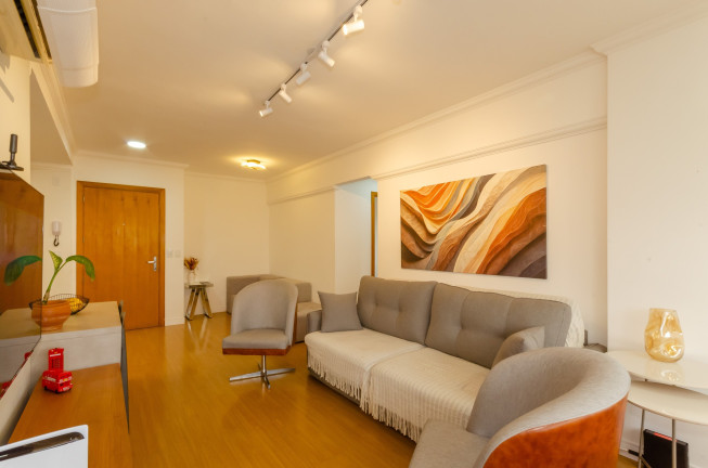 Imagem Imóvel com 2 Quartos à Venda, 72 m² em Passo Da Areia - Porto Alegre Imagem Imóvel com 2 Quartos à Venda, 72 m² em Passo Da Areia - Porto Alegre