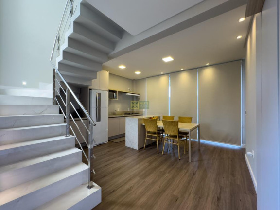 Imagem Sobrado com 2 Quartos à Venda, 90 m² em Centro - Bombinhas Imagem Sobrado com 2 Quartos à Venda, 90 m² em Centro - Bombinhas