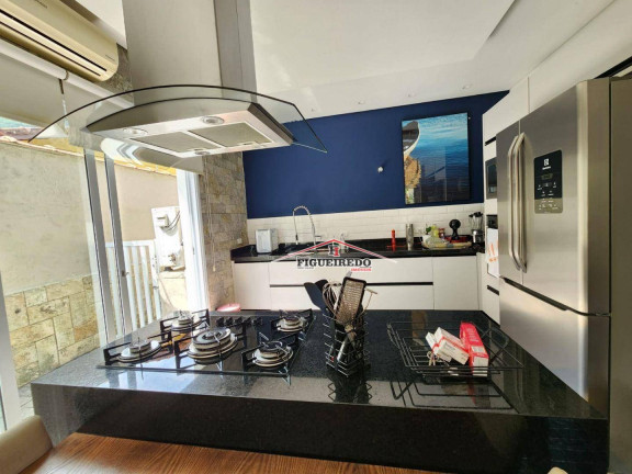 Imagem Casa com 3 Quartos à Venda, 177 m² em Canto Do Forte - Praia Grande