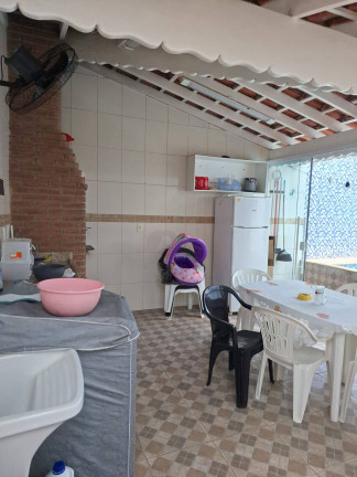Imagem Casa com 3 Quartos à Venda, em Maracanã - Praia Grande Imagem Casa com 3 Quartos à Venda, em Maracanã - Praia Grande