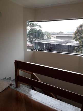 Imagem Sobrado com 4 Quartos à Venda, 210 m² em Jardim Peri Peri - São Paulo