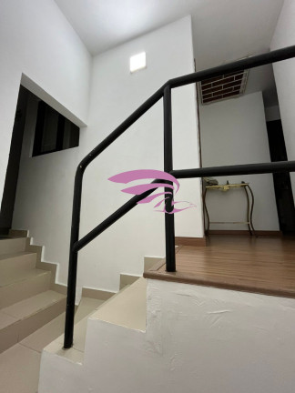 Imagem Casa com 3 Quartos à Venda, 117 m² em Xaxim - Curitiba Imagem Casa com 3 Quartos à Venda, 117 m² em Xaxim - Curitiba