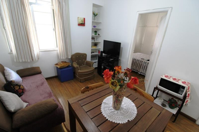 Imagem Apartamento com 1 Quarto para Temporada, 40 m² em Leblon - Rio De Janeiro Imagem Apartamento com 1 Quarto para Temporada, 40 m² em Leblon - Rio De Janeiro