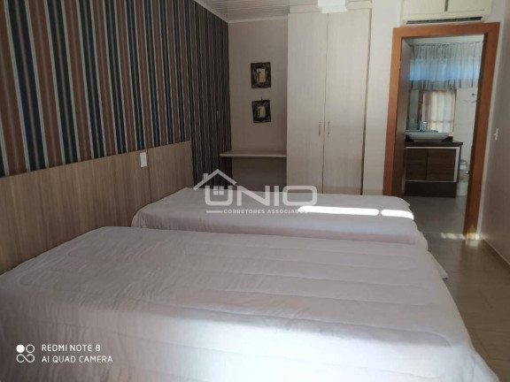 Imagem Casa com 6 Quartos à Venda, 465 m² em Centro - São Jorge D'oeste