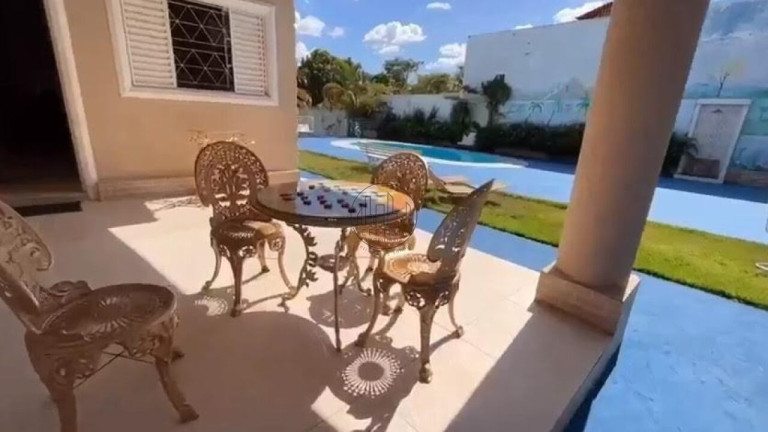 Imagem Casa com 3 Quartos à Venda, 600 m² em Setor Habitacional Arniqueira (águas Claras) - Brasília Imagem Casa com 3 Quartos à Venda, 600 m² em Setor Habitacional Arniqueira (águas Claras) - Brasília