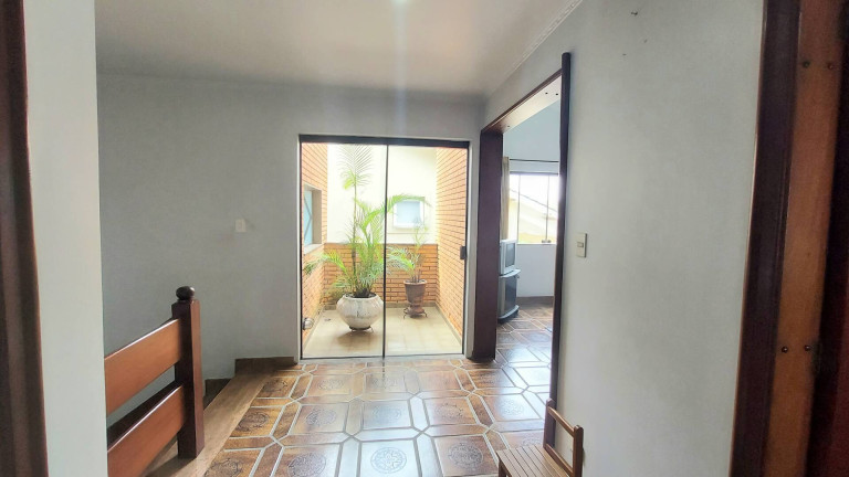 Imagem Casa de Condomínio com 3 Quartos à Venda, 266 m² em Alphaville - Santana De Parnaíba