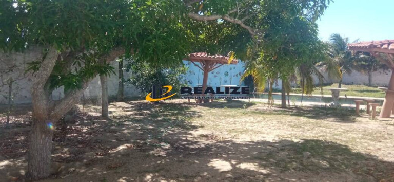 Imagem Casa com 4 Quartos à Venda, 290 m² em Campos Dos Goytacazes Imagem Casa com 4 Quartos à Venda, 290 m² em Campos Dos Goytacazes