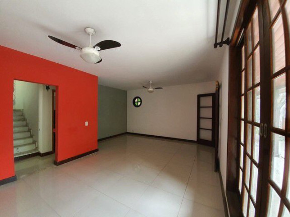 Imagem Casa de Condomínio com 4 Quartos à Venda, 360 m² em São Francisco - Niterói Imagem Casa de Condomínio com 4 Quartos à Venda, 360 m² em São Francisco - Niterói