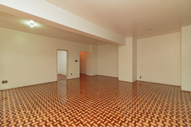 Imagem Apartamento com 2 Quartos à Venda, 137 m² em Centro Histórico - Porto Alegre Imagem Apartamento com 2 Quartos à Venda, 137 m² em Centro Histórico - Porto Alegre