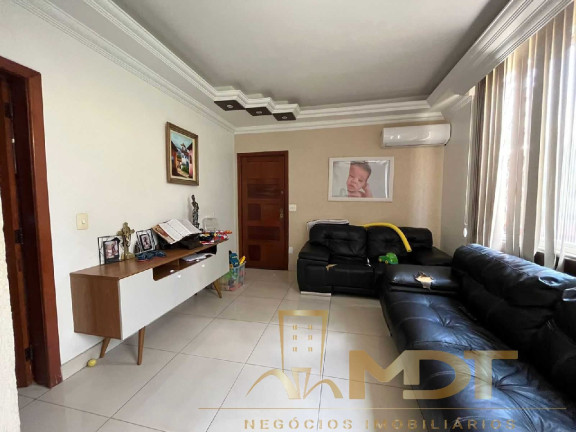 Casa com 4 Quartos à Venda, 178 m² em Santa Mônica - Belo Horizonte
