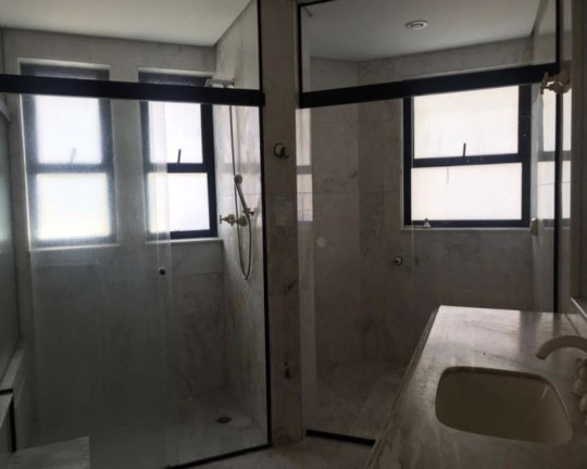 Imagem Apartamento à Venda, em Moema - São Paulo Imagem Apartamento à Venda, em Moema - São Paulo