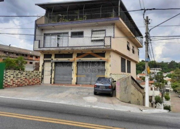 Edifício Residencial à Venda ou Locação, 454 m² em Tremembé - São Paulo