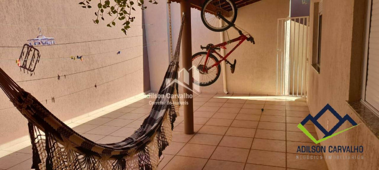 Imagem Casa com 3 Quartos à Venda, 300 m² em Jardim Do Lago - Jundiaí
