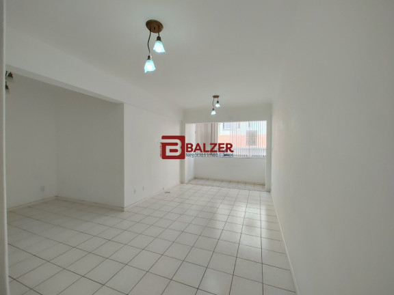 Imagem Apartamento com 3 Quartos à Venda, 122 m² em Centro - Florianópolis