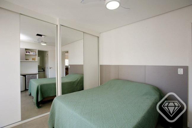 Imagem Apartamento com 2 Quartos à Venda,  em Menino Deus - Porto Alegre