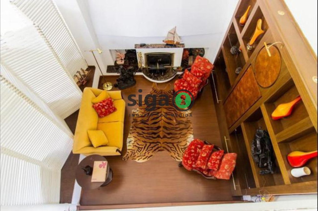Imagem Casa com 5 Quartos à Venda ou Locação, 700 m² em Brooklin - São Paulo Imagem Casa com 5 Quartos à Venda ou Locação, 700 m² em Brooklin - São Paulo