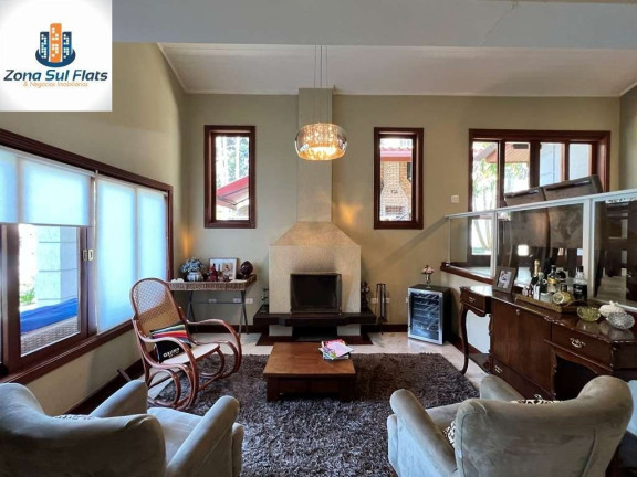 Imagem Casa com 5 Quartos à Venda, 440 m² em Algarve - Cotia Imagem Casa com 5 Quartos à Venda, 440 m² em Algarve - Cotia