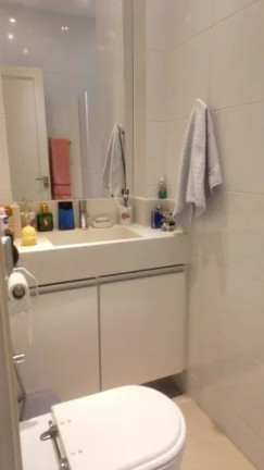 Imagem Imóvel com 2 Quartos à Venda, 50 m² em Icaraí - Niterói Imagem Imóvel com 2 Quartos à Venda, 50 m² em Icaraí - Niterói