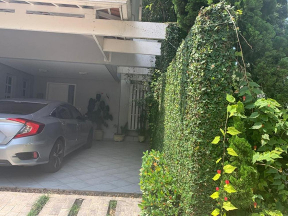 Foto do imóvel Casa com 3 Quartos à Venda, 221 m² em Granja Viana - Cotia