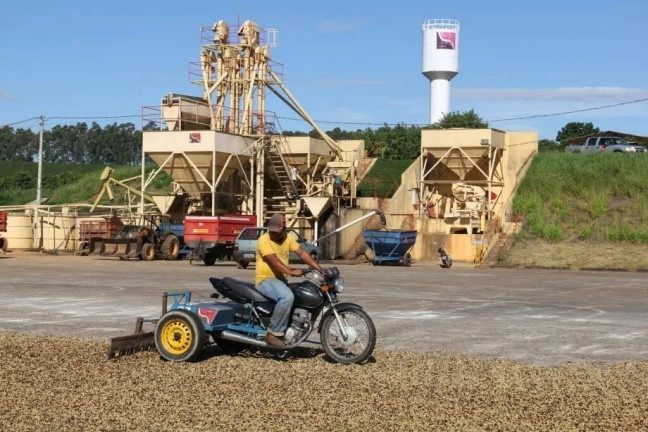 Imagem Chácara à Venda, 530 m² em Centro - Piumhi Imagem Chácara à Venda, 530 m² em Centro - Piumhi