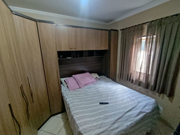 Imagem Sobrado com 4 Quartos à Venda, 185 m² em Vila Amorim - Suzano Imagem Sobrado com 4 Quartos à Venda, 185 m² em Vila Amorim - Suzano