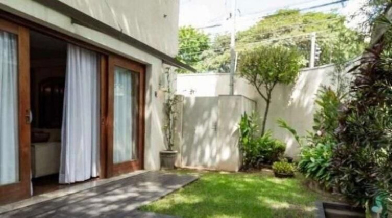 Imagem Casa com 3 Quartos à Venda, 345 m² em Campo Belo - São Paulo Imagem Casa com 3 Quartos à Venda, 345 m² em Campo Belo - São Paulo