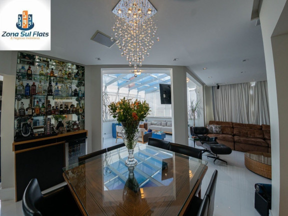 Imagem Imóvel com 4 Quartos à Venda, 370 m² em Moema - São Paulo Imagem Imóvel com 4 Quartos à Venda, 370 m² em Moema - São Paulo