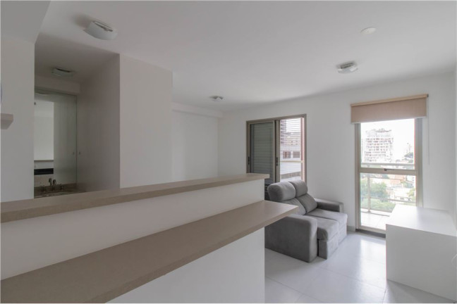 Imagem Imóvel com 1 Quarto à Venda, em Pinheiros - São Paulo Imagem Imóvel com 1 Quarto à Venda, em Pinheiros - São Paulo