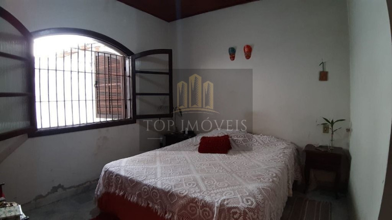 Imagem Casa com 3 Quartos à Venda, 250 m² em Cidade Jardim - Jacareí Imagem Casa com 3 Quartos à Venda, 250 m² em Cidade Jardim - Jacareí