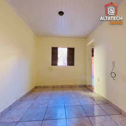 Imagem Casa com 2 Quartos à Venda, 70 m² em Estância São José - Poços De Caldas