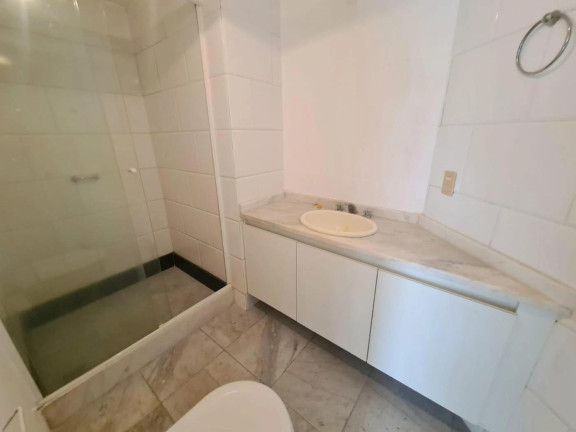 Imagem Apartamento com 1 Quarto à Venda, 50 m² em Copacabana - Rio De Janeiro Imagem Apartamento com 1 Quarto à Venda, 50 m² em Copacabana - Rio De Janeiro