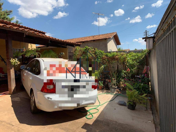 Imagem Casa com 3 Quartos à Venda, 360 m² em Garavelo Residencial Park - Aparecida De Goiânia